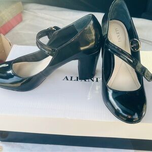 Alfani Women's Black Mary Jane Heels